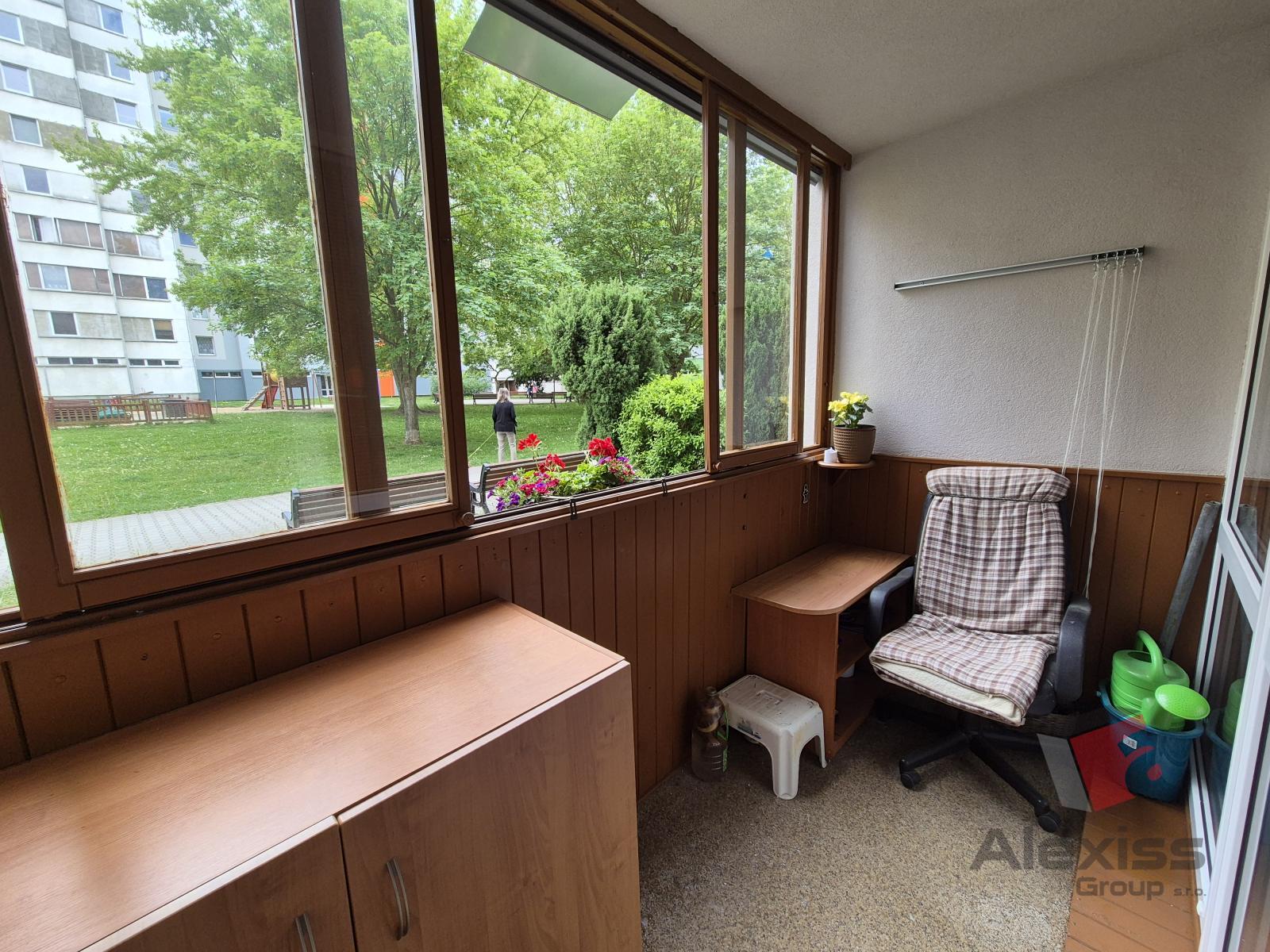 Prodej bytu 3+1, lodžie, sklep, 74 m2, Blatské sídliště, Veselí nad Lužnicí — fotografie 6