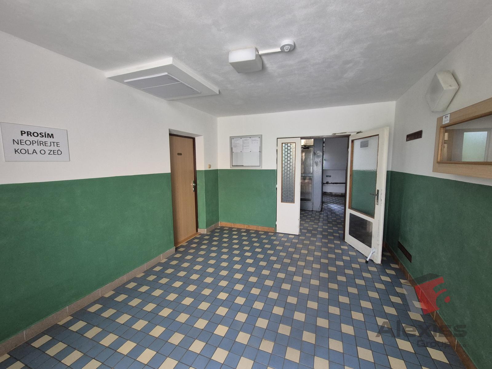 Prodej bytu 3+1, lodžie, sklep, 74 m2, Blatské sídliště, Veselí nad Lužnicí — fotografie 14