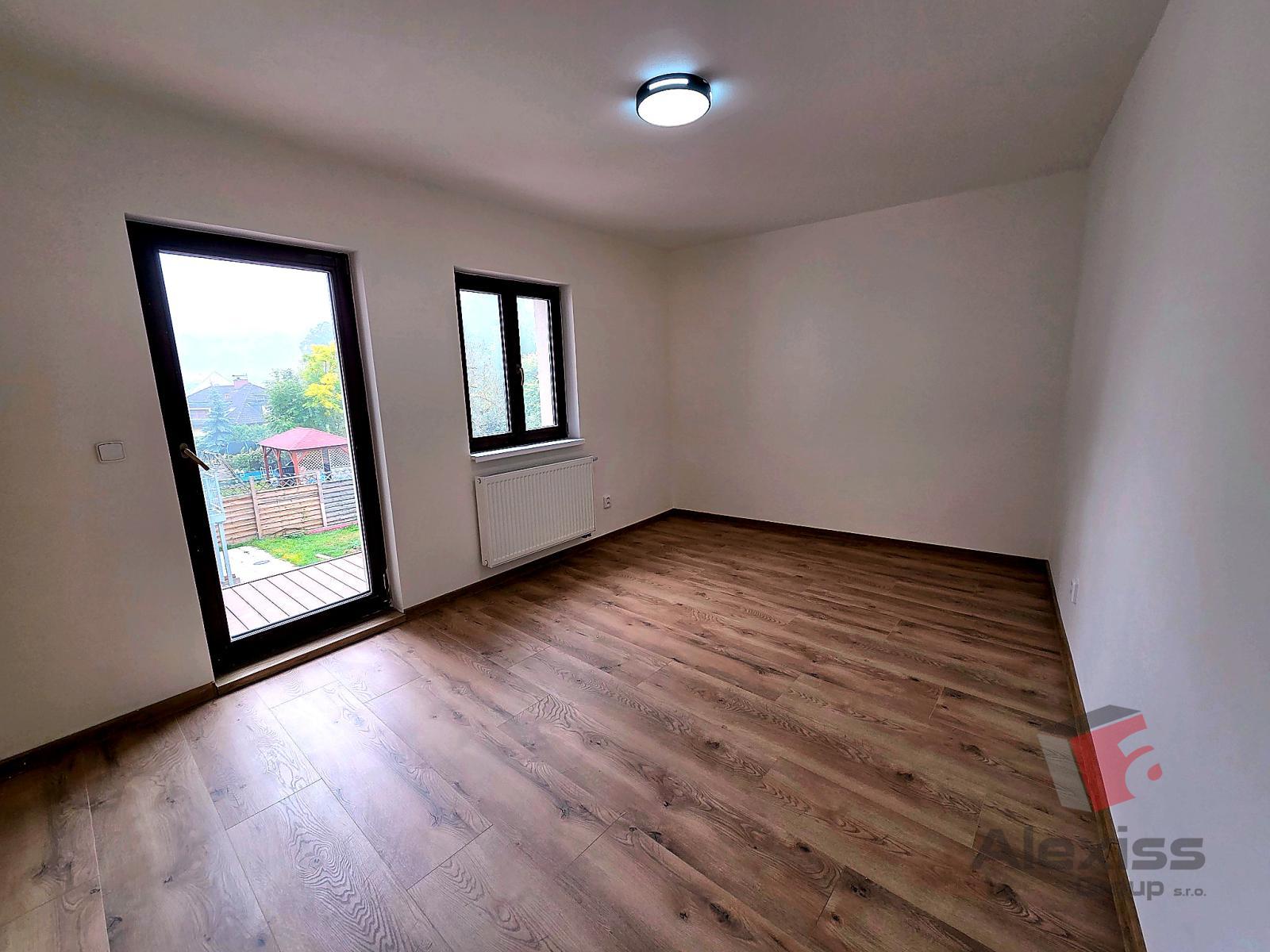 2 pokoj  1. patro